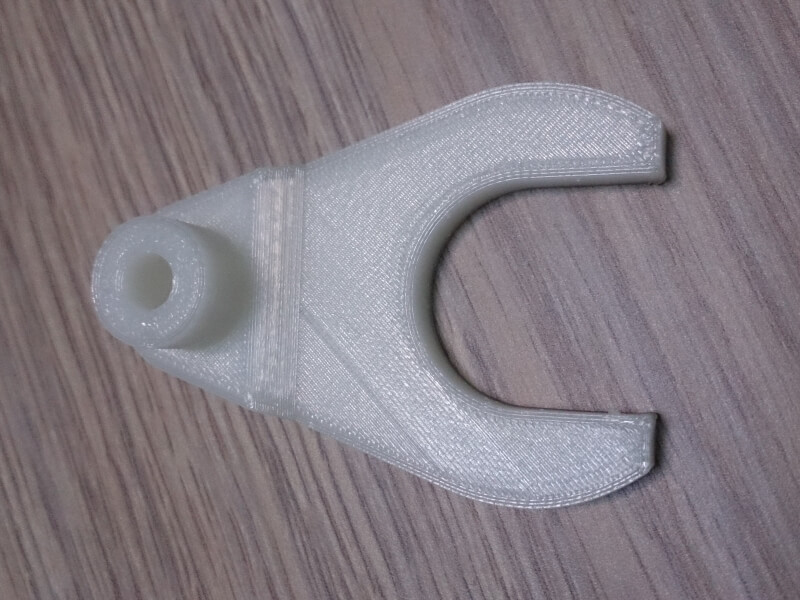 Запчасть из нейлона напечатана на 3D принтере